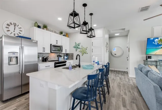 $944,900 | 603 East Avenue G, Unit 101, Port Aransas, TX 78373