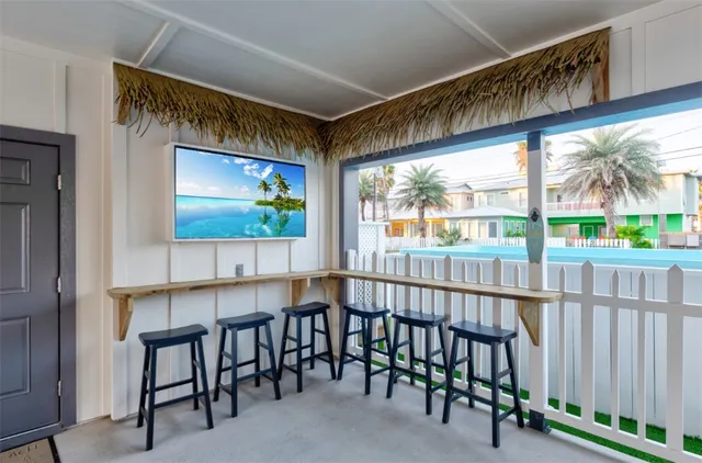 $944,900 | 603 East Avenue G, Unit 101, Port Aransas, TX 78373