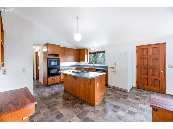 $699,000 | 1783 Graham Drive, Eugene, OR 97405