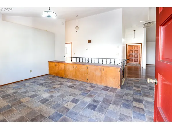 $699,000 | 1783 Graham Drive, Eugene, OR 97405