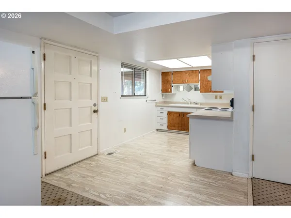 $699,000 | 1783 Graham Drive, Eugene, OR 97405