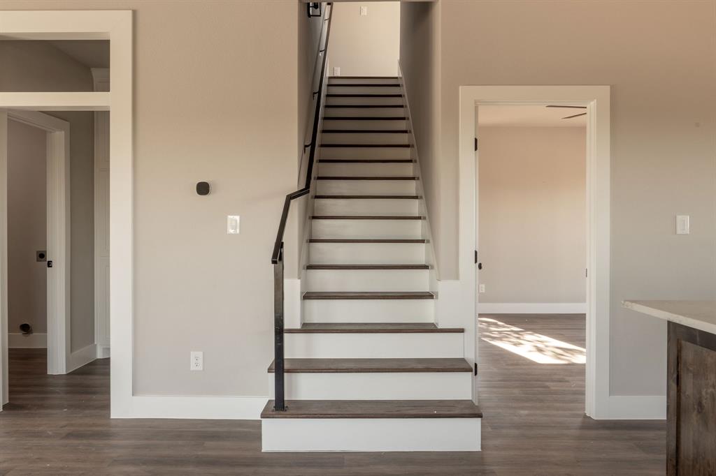 9100 Cherokee Court Rio Vista, TX 76093 - Photo 14 of 36