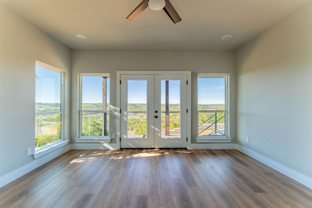 9100 Cherokee Court Rio Vista, TX 76093 - Photo 15 of 36