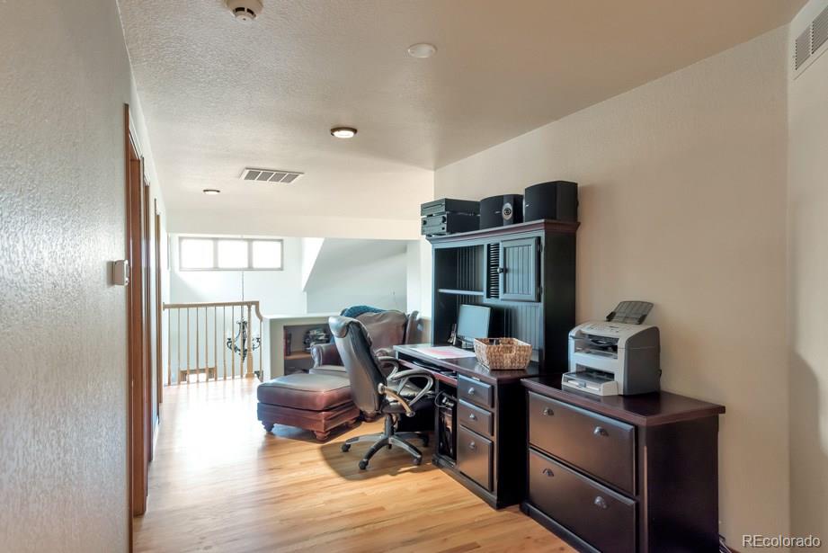 9234 Ritenour Court Lone Tree, CO 80124 - Photo 15 of 35