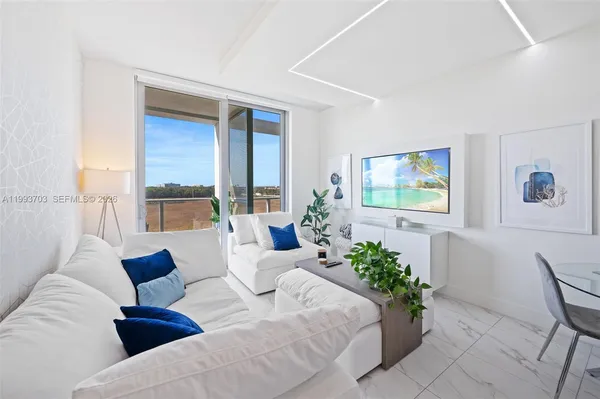 $2,500 | 2000 Metropica Way, Unit 508, Sunrise, FL 33323