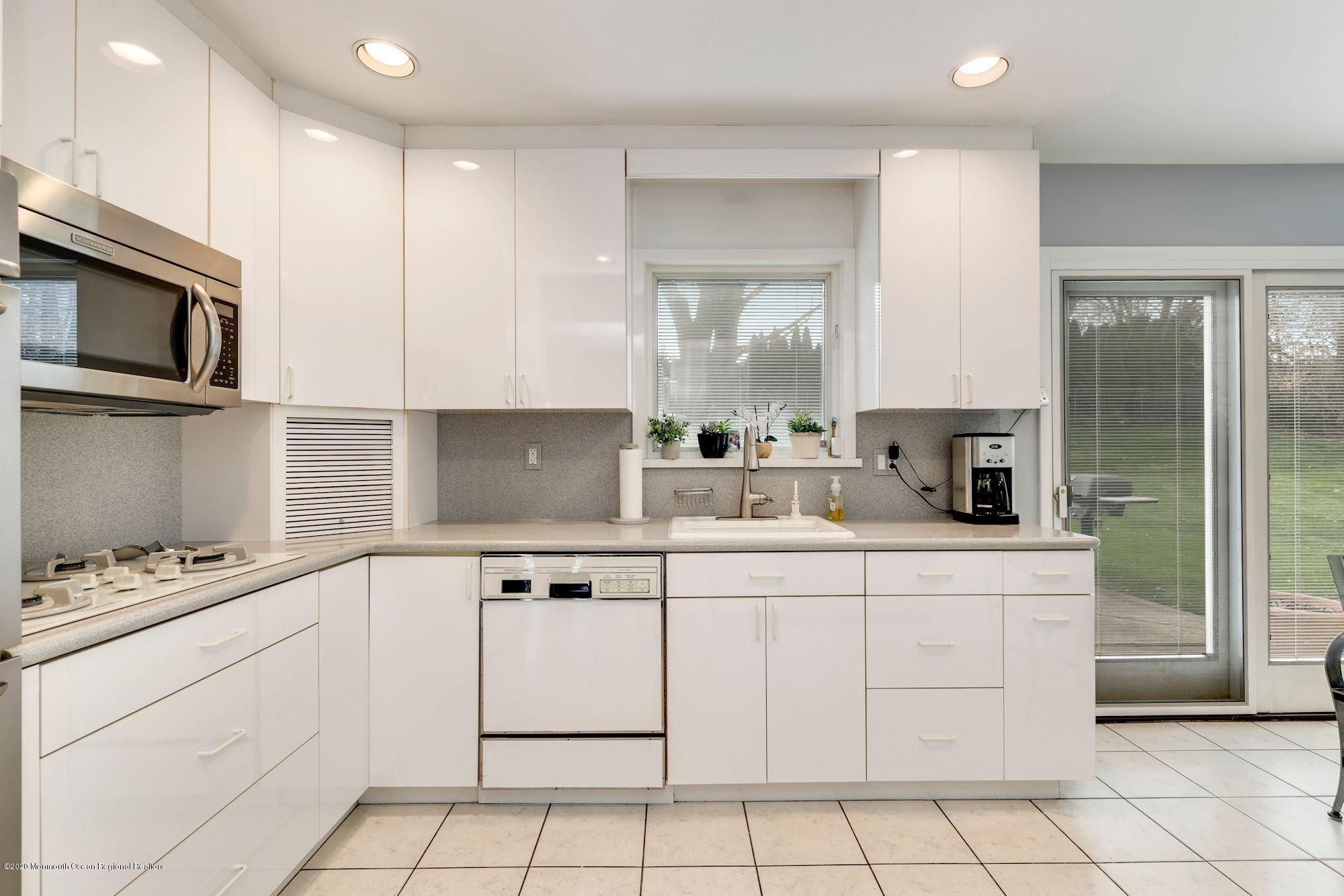 1 Bruce Road Morganville, NJ 07751 - Photo 12 of 31 KITCHEN