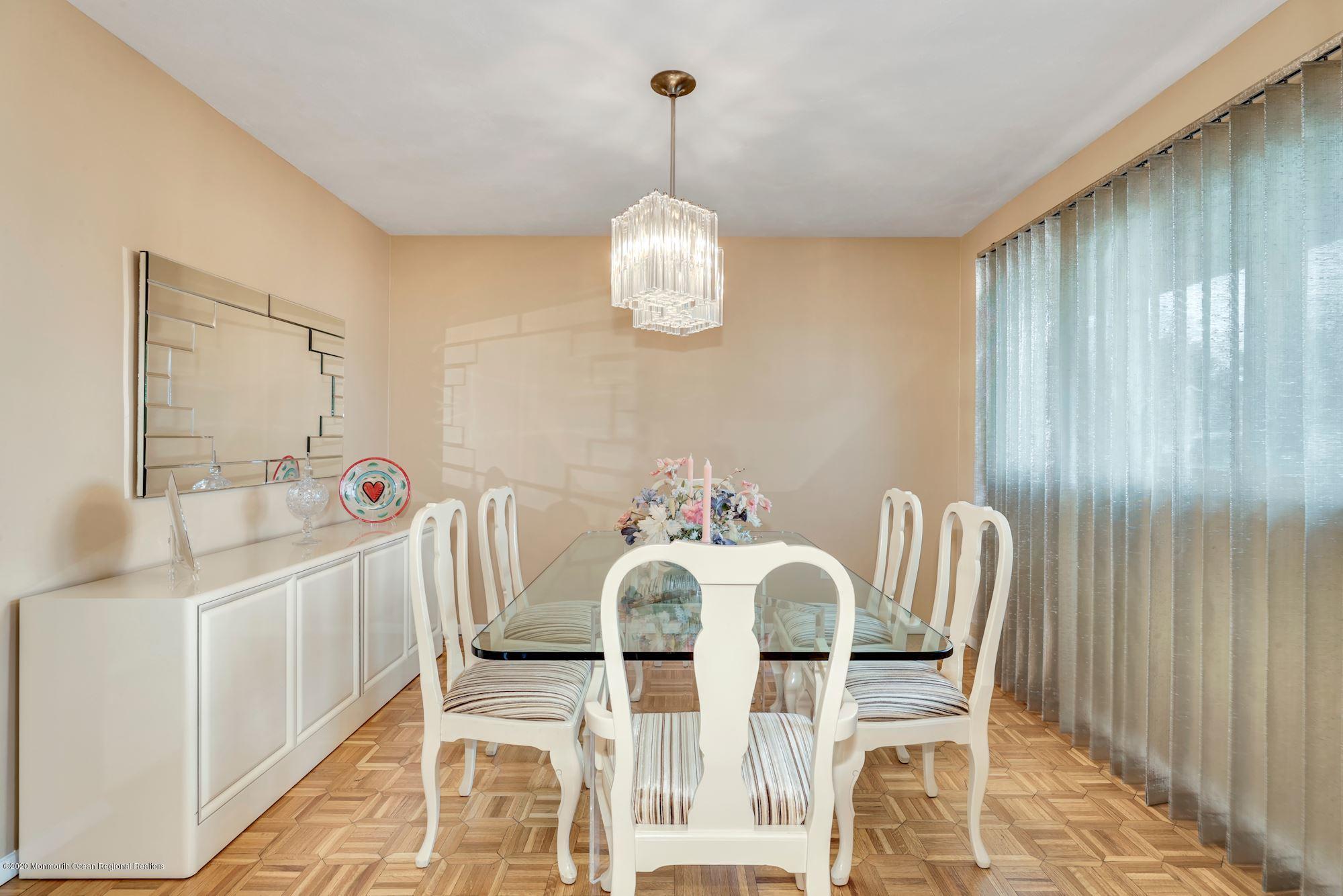 1 Bruce Road Morganville, NJ 07751 - Photo 9 of 31 DINING ROOM