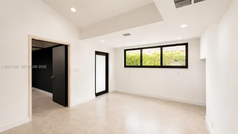 $1,900,000 | 2765 Northeast 35th Drive, Fort Lauderdale, FL 33308