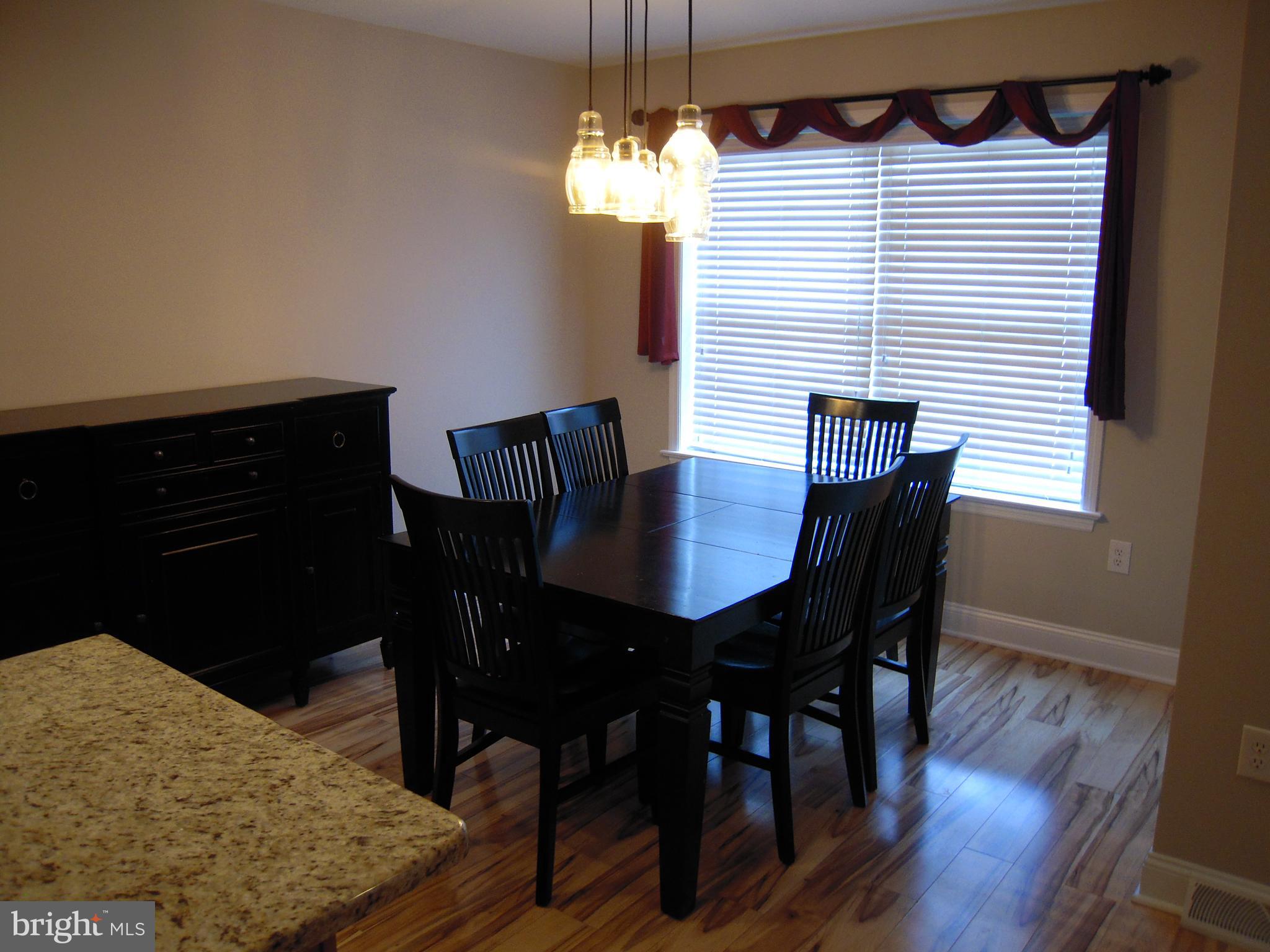 25 Semple Court Lititz, PA 17543 - Photo 4 of 18 Gallery Image 4