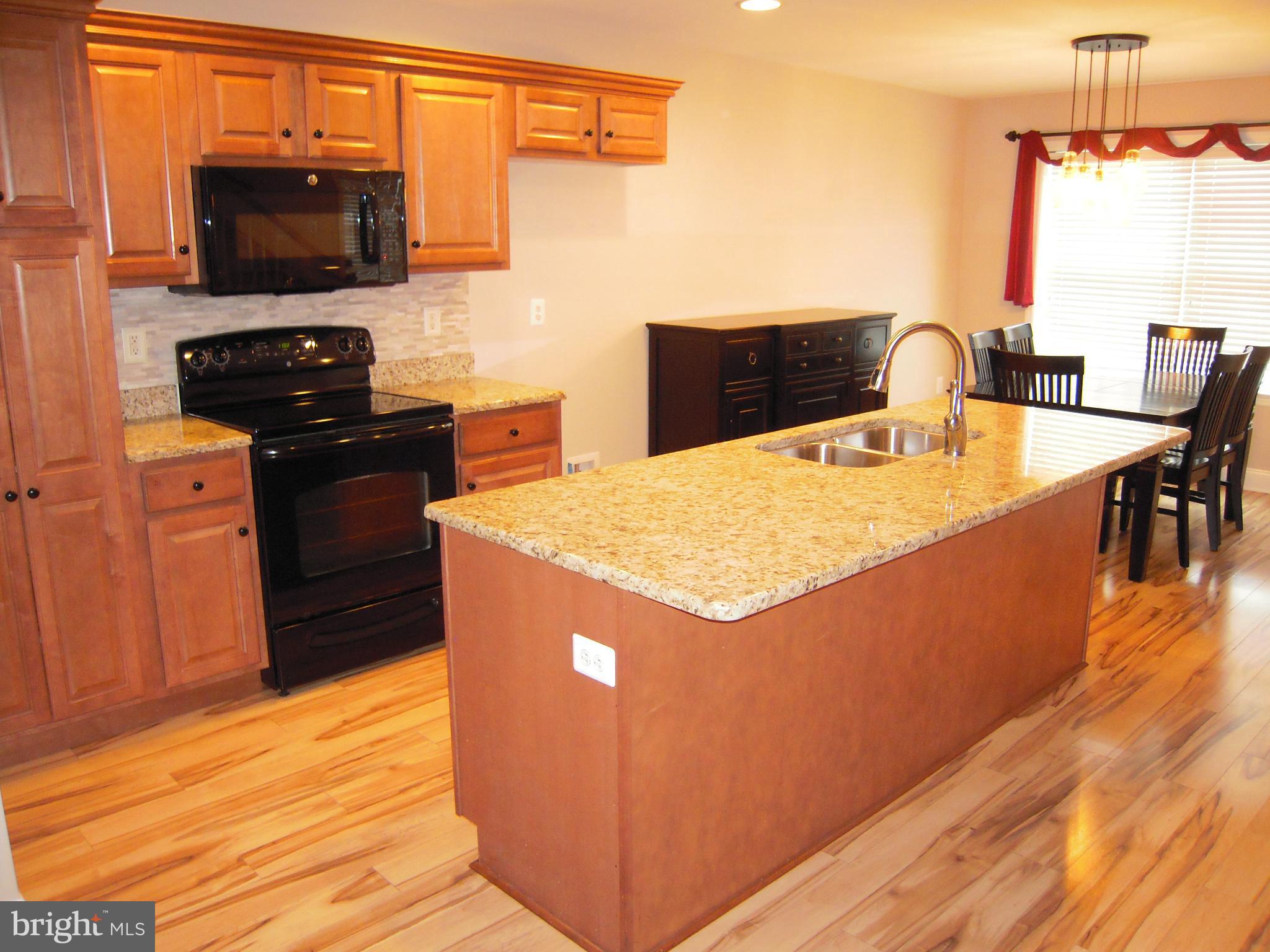 25 Semple Court Lititz, PA 17543 - Photo 6 of 18 Gallery Image 6