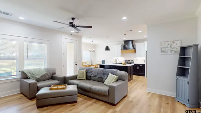 $410,000 | 6397 Mill Run Road, Athens, TX 75751