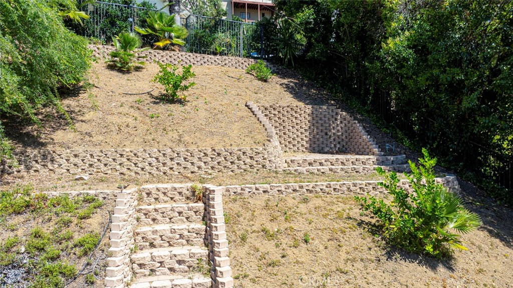 341 Cumberland Road Glendale, CA 91202 - Photo 28 of 29