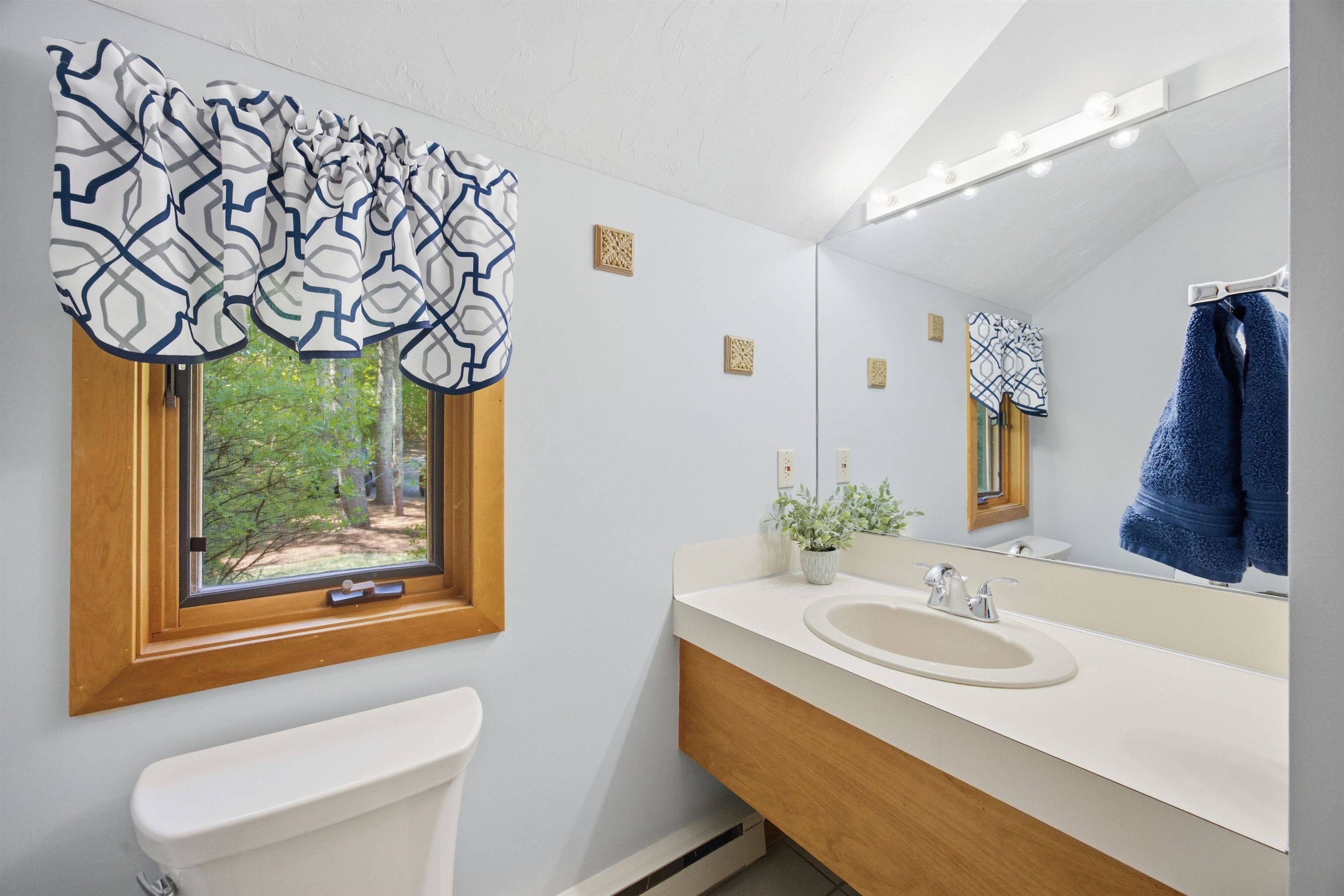 2696 Lake Shore Road, Unit 91 Gilford, NH 03249 - Photo 31 of 47