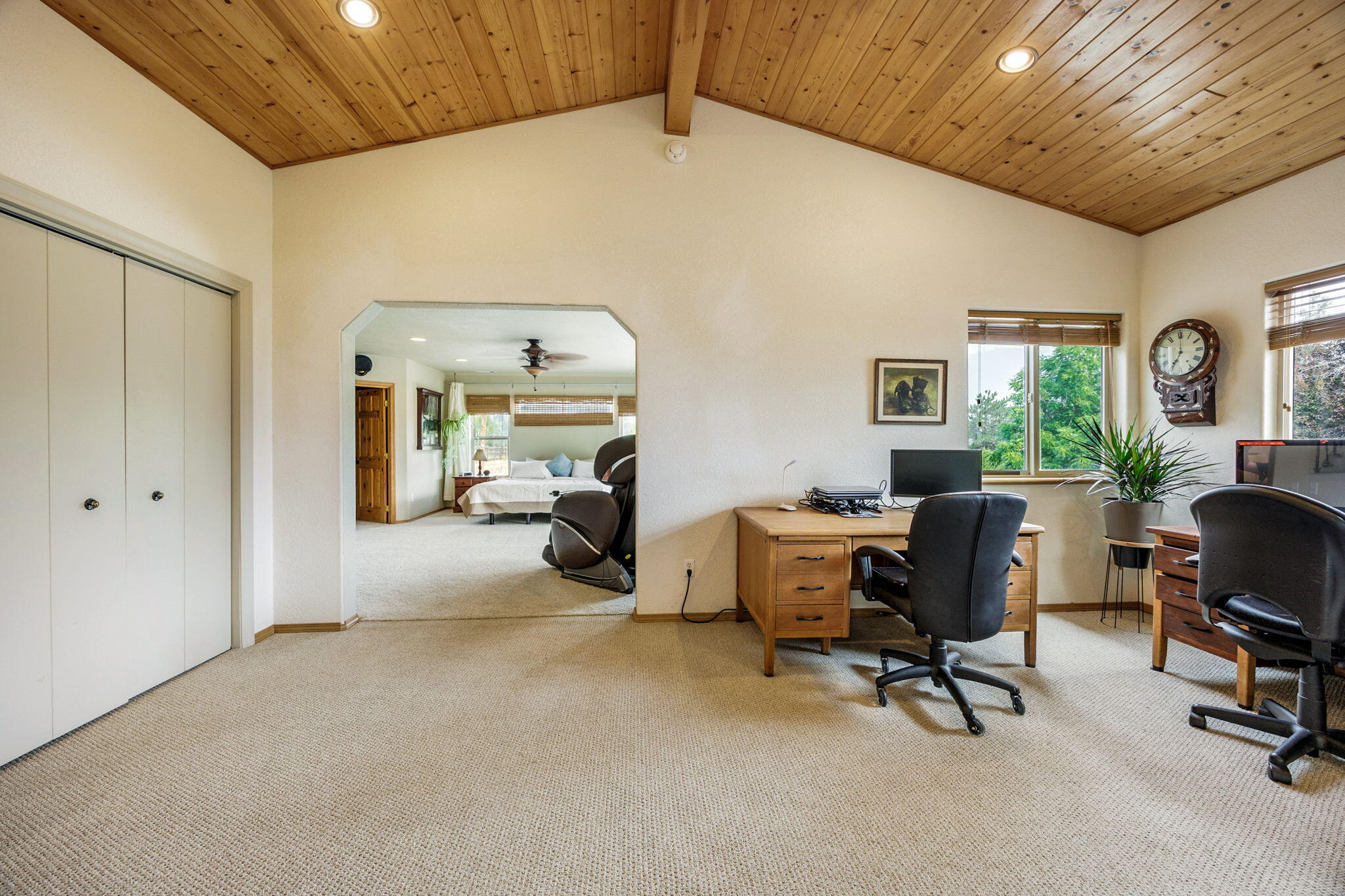 2575 East Evans Creek Road Rogue River, OR 97537 - Photo 25 of 68 Gallery Image 25