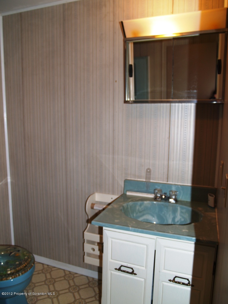 122 Murnin Road Lake Ariel, PA 18436 - Photo 15 of 17 Gallery Image 15