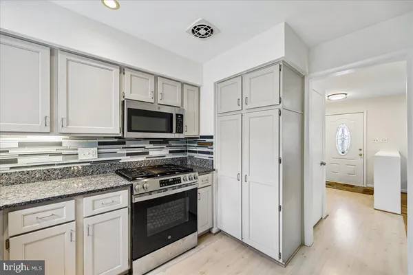 $645,000 | 13413 Oriental Court, Rockville, MD 20853