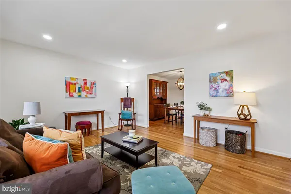 $645,000 | 13413 Oriental Court, Rockville, MD 20853