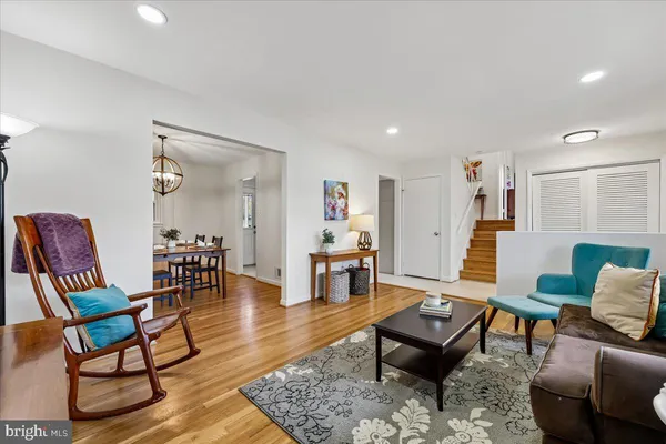 $645,000 | 13413 Oriental Court, Rockville, MD 20853