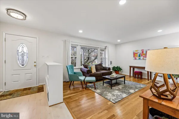 $645,000 | 13413 Oriental Court, Rockville, MD 20853