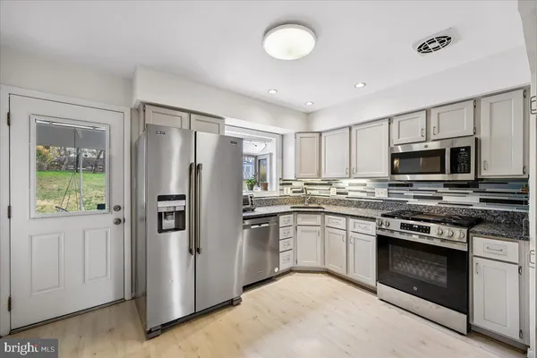 $645,000 | 13413 Oriental Court, Rockville, MD 20853