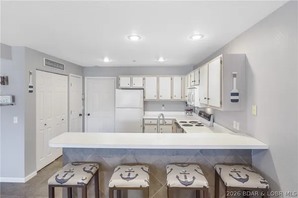 $299,900 | 1481 Ledges Drive, Unit 332, Osage Beach, MO 65065