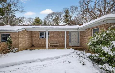 $10,000 | 11 Juneau Boulevard, Woodbury, NY 11797