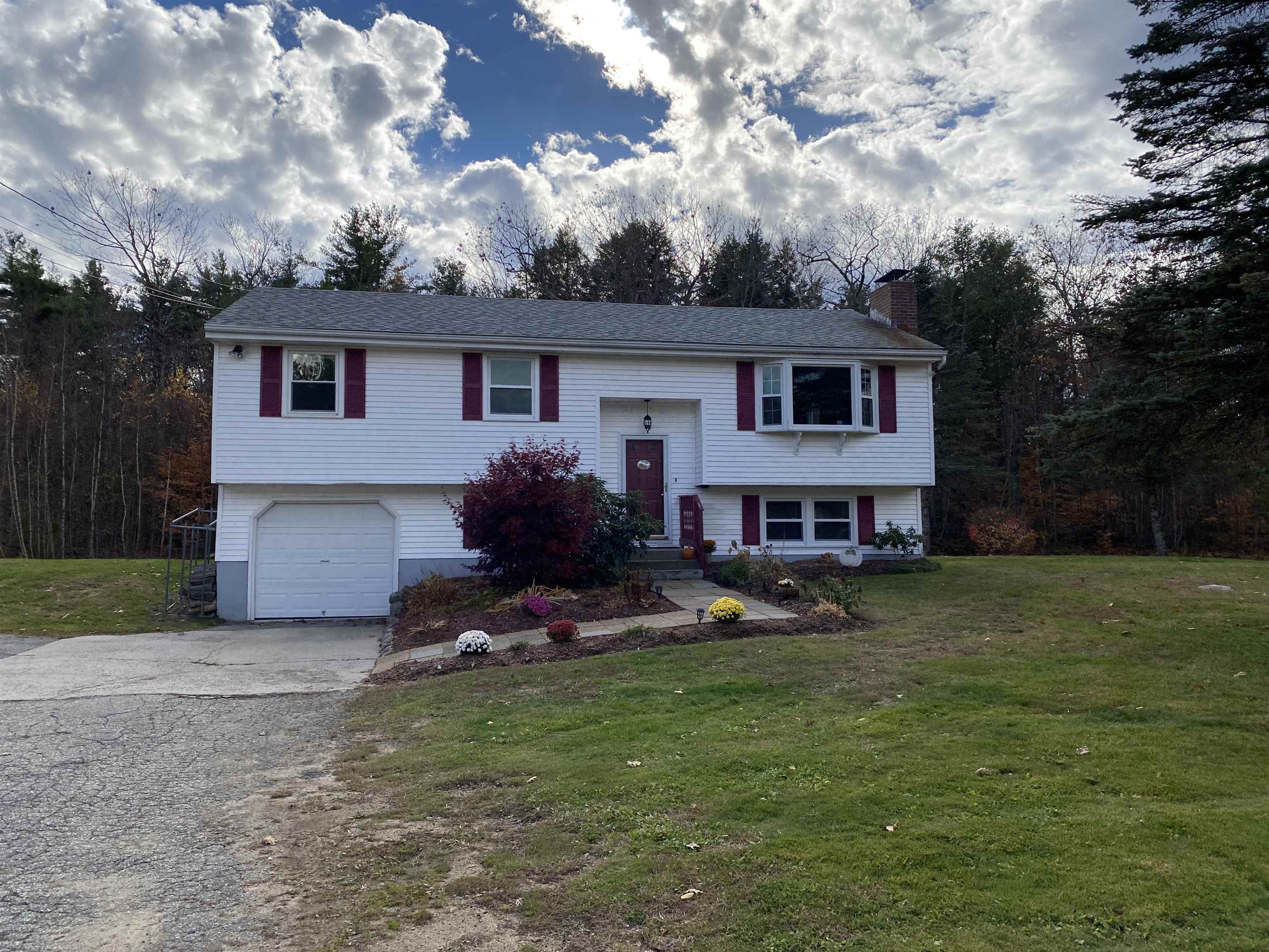 948 Turnpike Road New Ipswich, NH 03071 - Photo 1 of 14