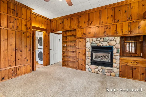 $724,900 | 4875 Belding Road Northeast, Rockford, MI 49341