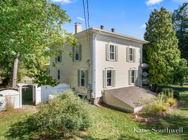 $724,900 | 4875 Belding Road Northeast, Rockford, MI 49341