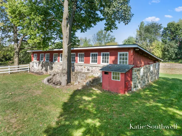 $724,900 | 4875 Belding Road Northeast, Rockford, MI 49341
