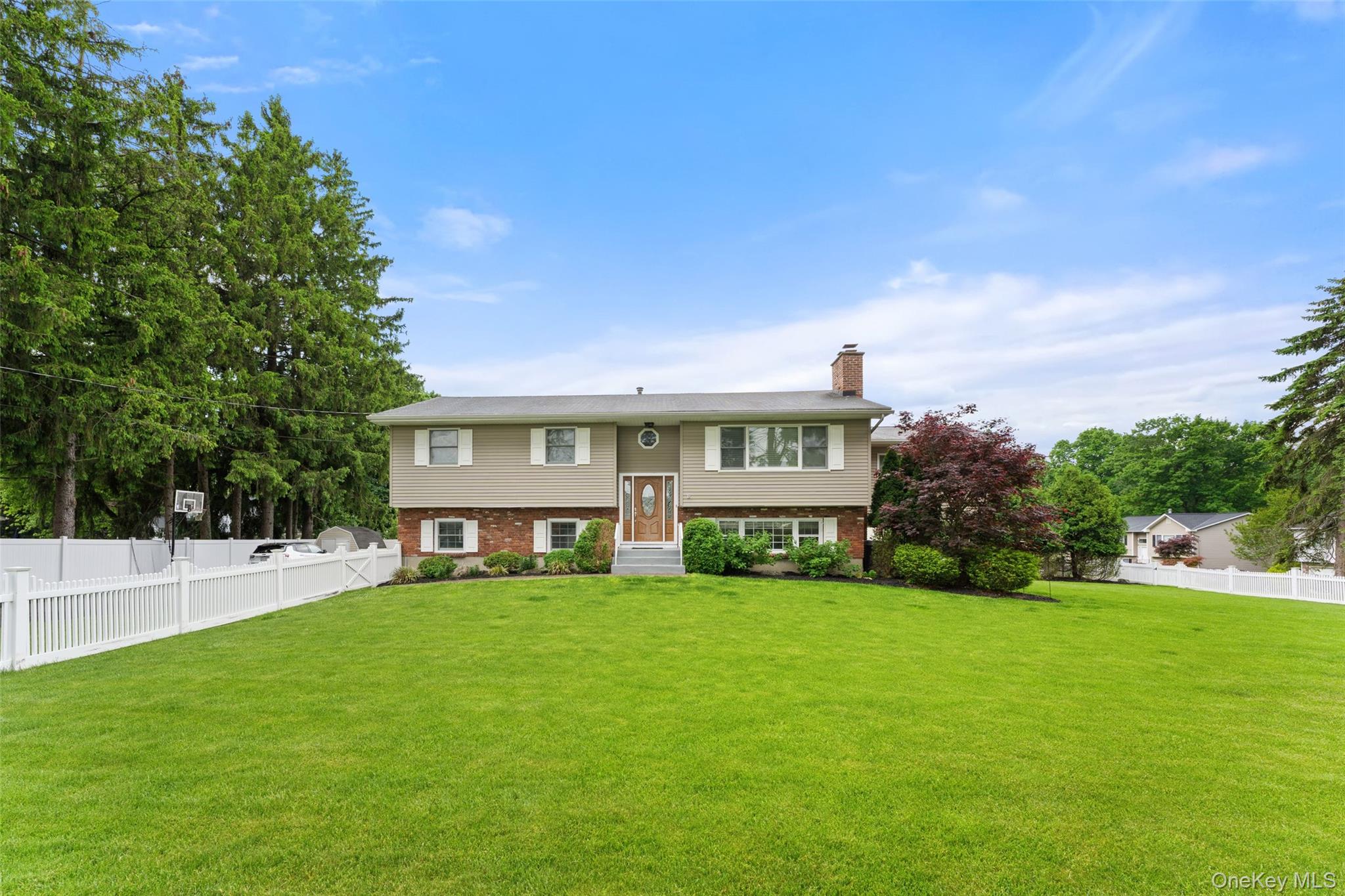 1 Sherwood Road Congers, NY 10920 - Photo 3 of 31