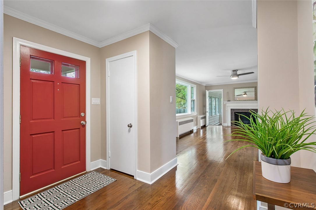 1 David Drive Henrico, VA 23229 - Photo 2 of 35 a view of a livingroom with a potted plant and wooden floor