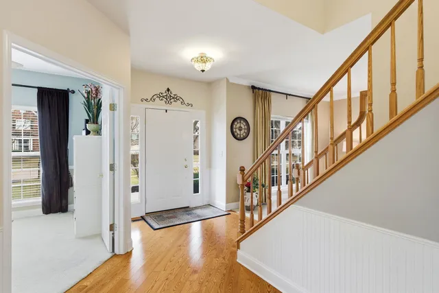 $550,000 | 1196 Fieldstone Drive, Crystal Lake, IL 60014