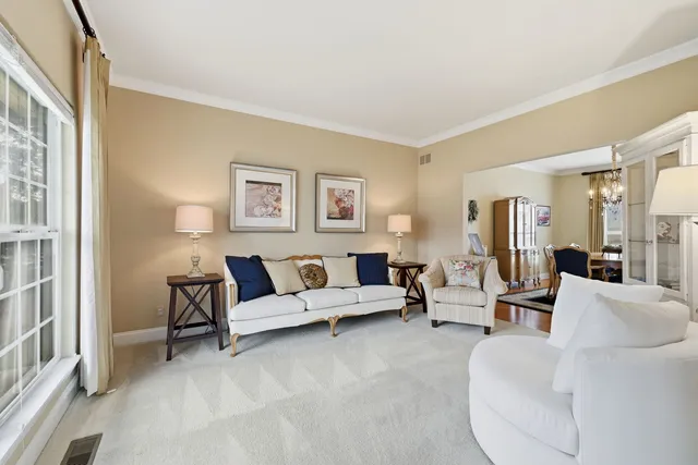 $550,000 | 1196 Fieldstone Drive, Crystal Lake, IL 60014