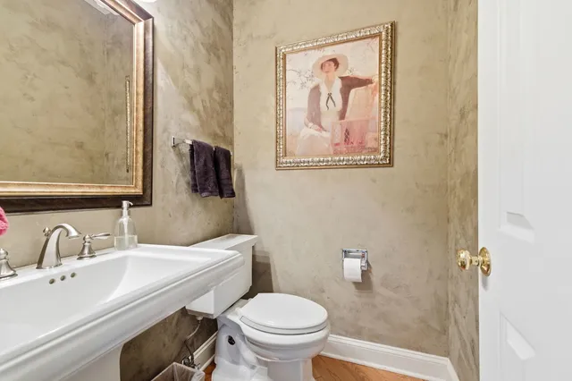 $550,000 | 1196 Fieldstone Drive, Crystal Lake, IL 60014