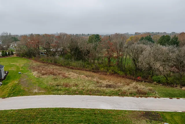 $245,000 | W275-s3617 Payne Stewart Court, Waukesha, WI 53189