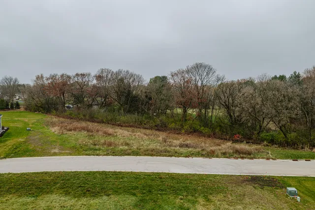 $245,000 | W275-s3617 Payne Stewart Court, Waukesha, WI 53189