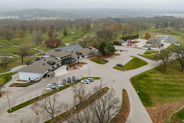 $245,000 | W275-s3617 Payne Stewart Court, Waukesha, WI 53189