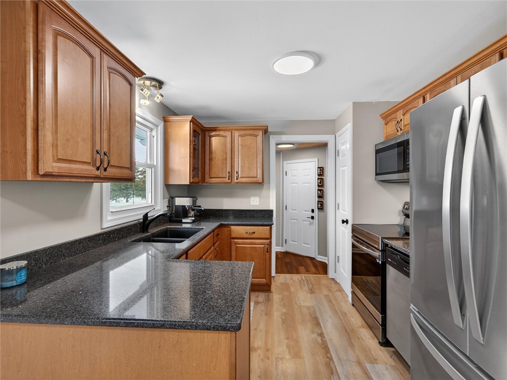 320 Parma Center Road Parma, NY 14468 - Photo 8 of 41