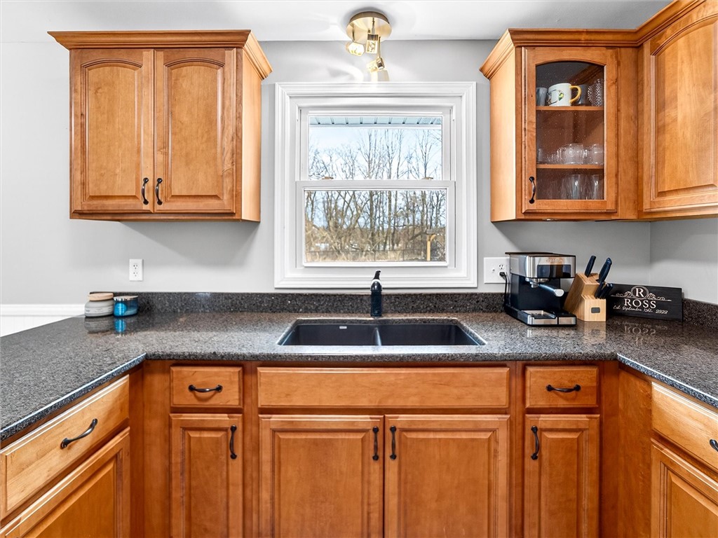 320 Parma Center Road Parma, NY 14468 - Photo 10 of 41