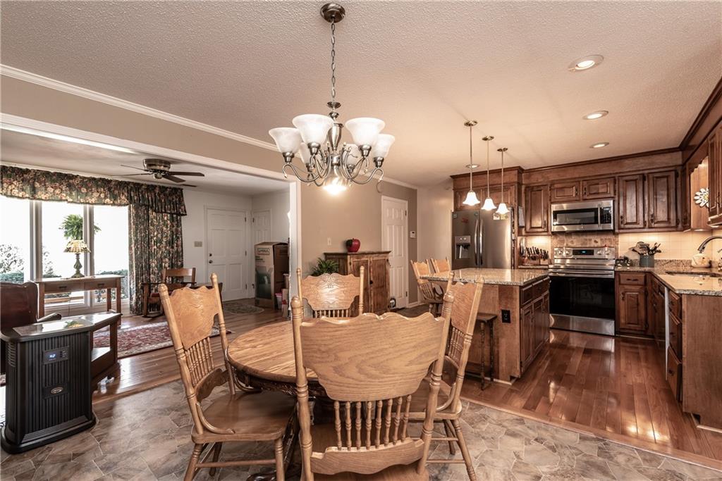 186 Lucky Hollow Road Hickory, NC 28601 - Photo 8 of 33 Gallery Image 8