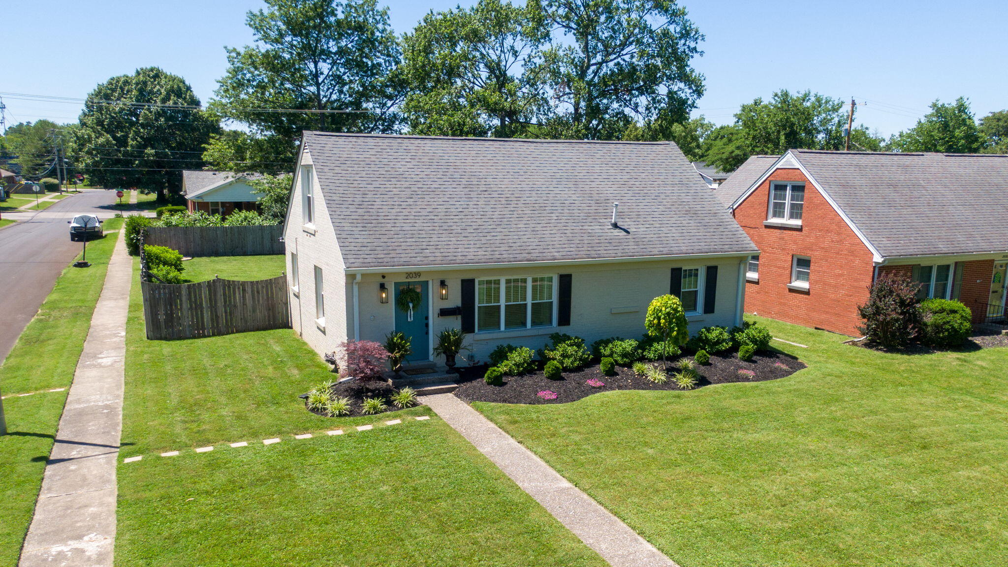 2039 Rainbow Road Lexington, KY 40503 - Photo 1 of 33 IMG_8593