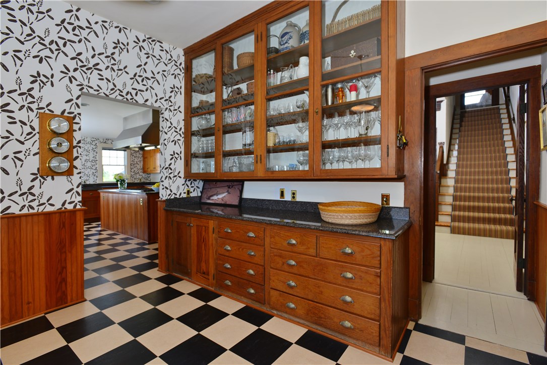 15 Spray Rock Road Westerly, RI 02891 - Photo 23 of 38