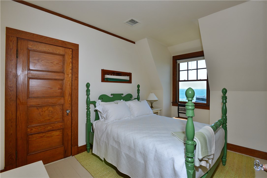 15 Spray Rock Road Westerly, RI 02891 - Photo 29 of 38