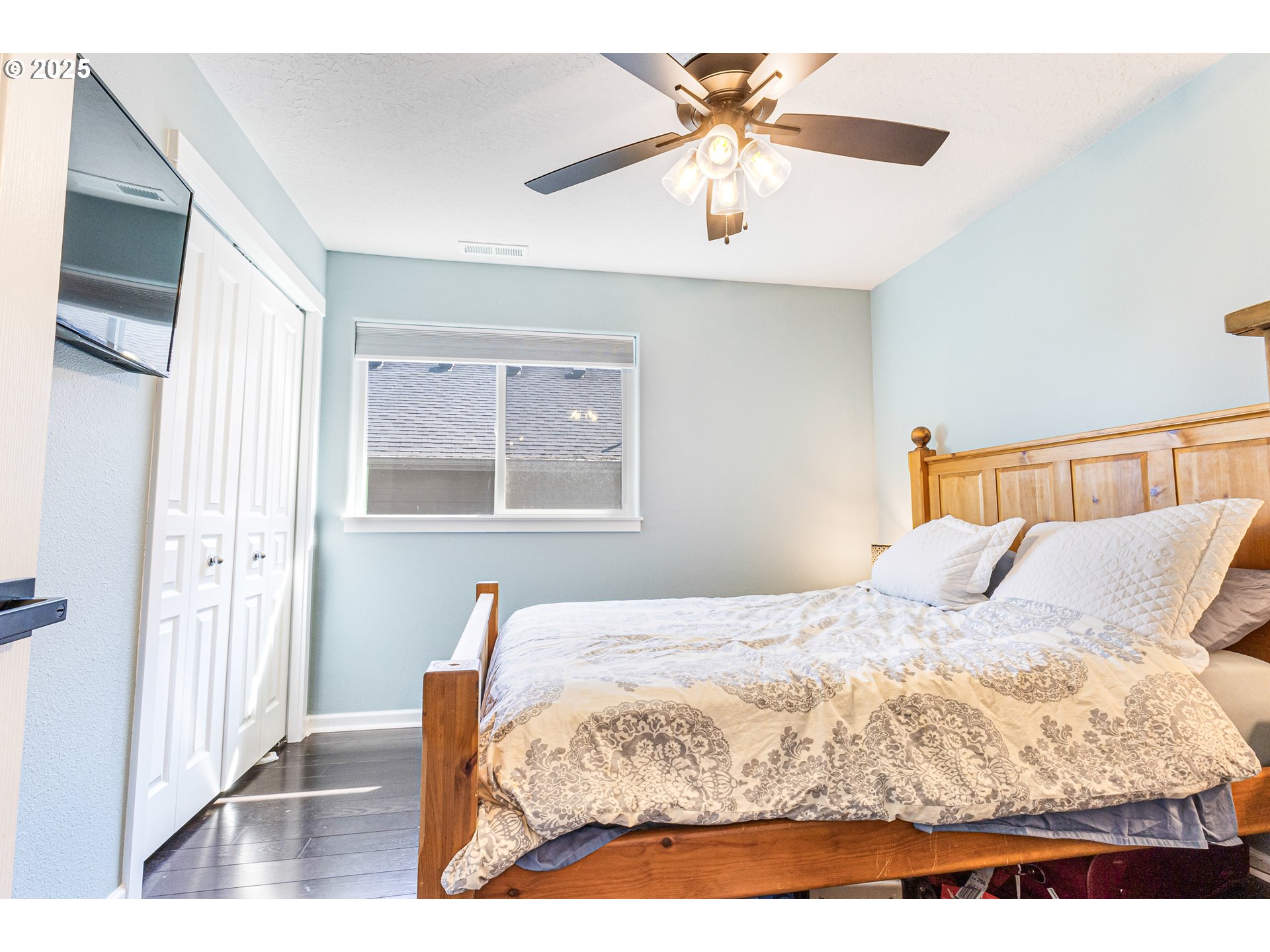 2432 Robbins Way Lebanon, OR 97355 - Photo 5 of 12