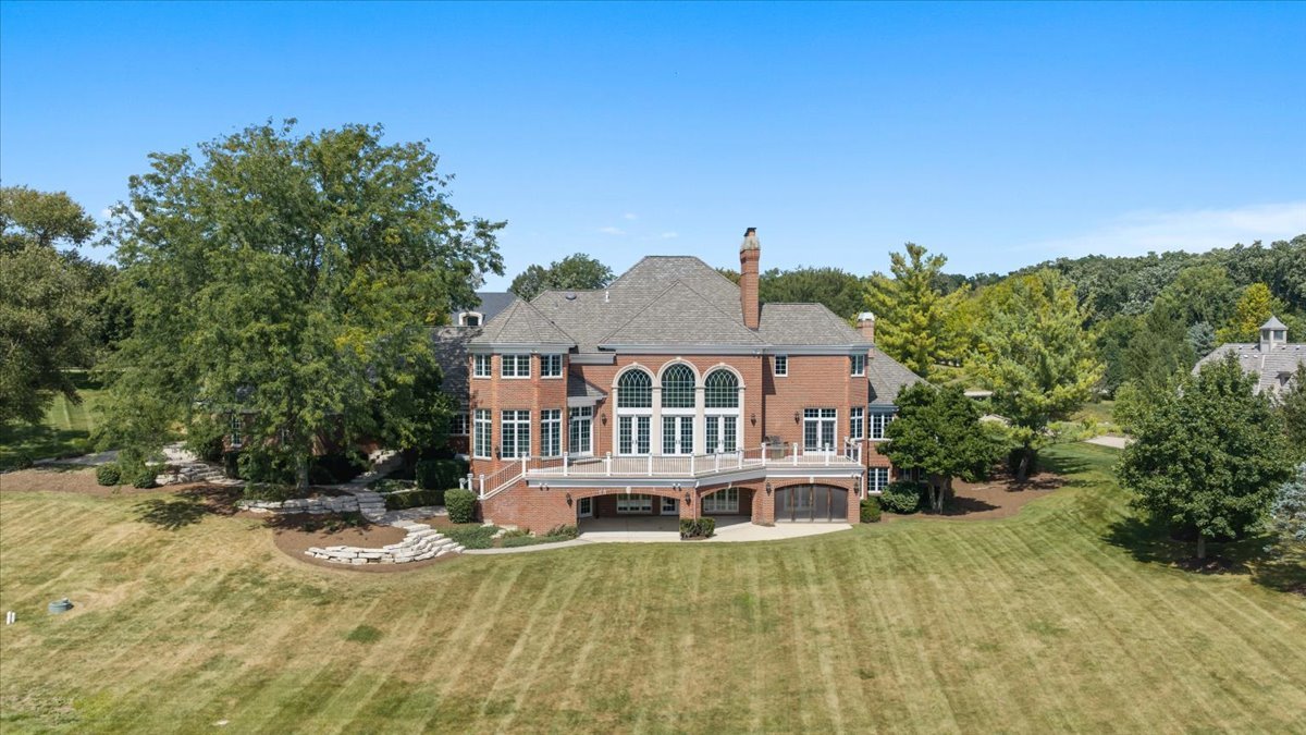 36W555 Stoneleat Road St. Charles, IL 60175 - Photo 66 of 76 Gallery Image 66