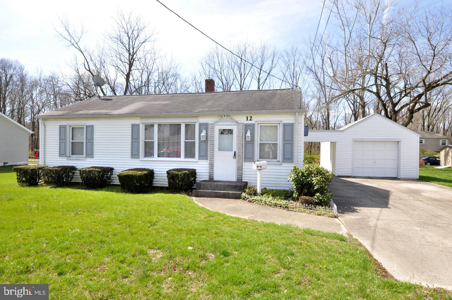 12 Wilbert Street Pemberton, NJ 08068 - Photo 2 of 26