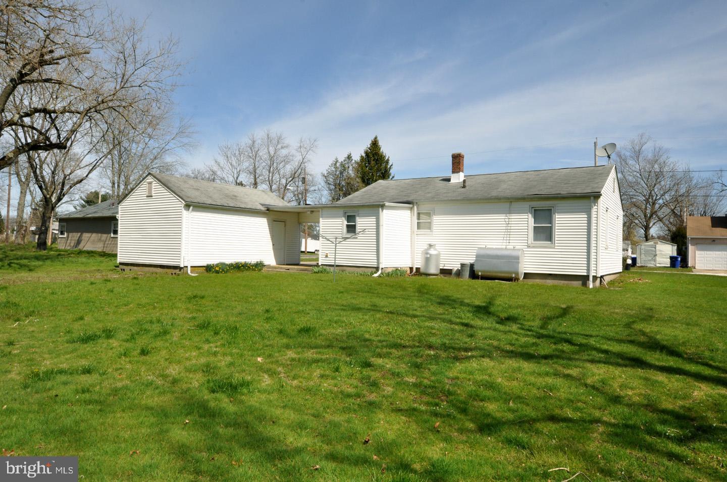 12 Wilbert Street Pemberton, NJ 08068 - Photo 6 of 26