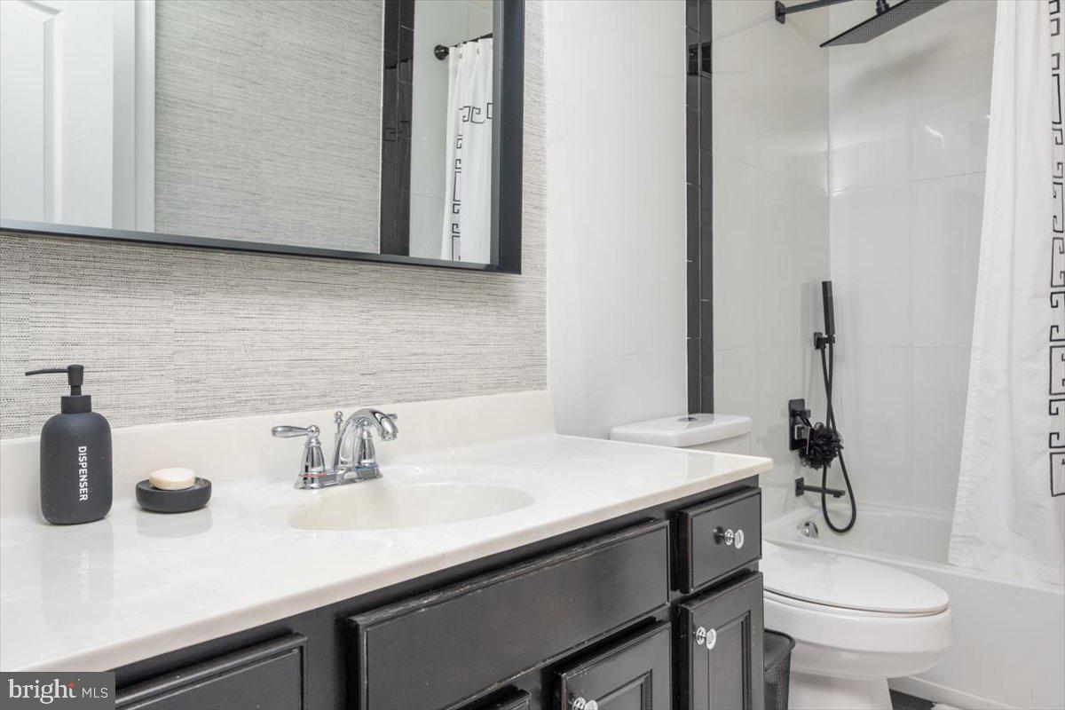 7928 Silver Oak Road Hanover, MD 21076 - Photo 18 of 31