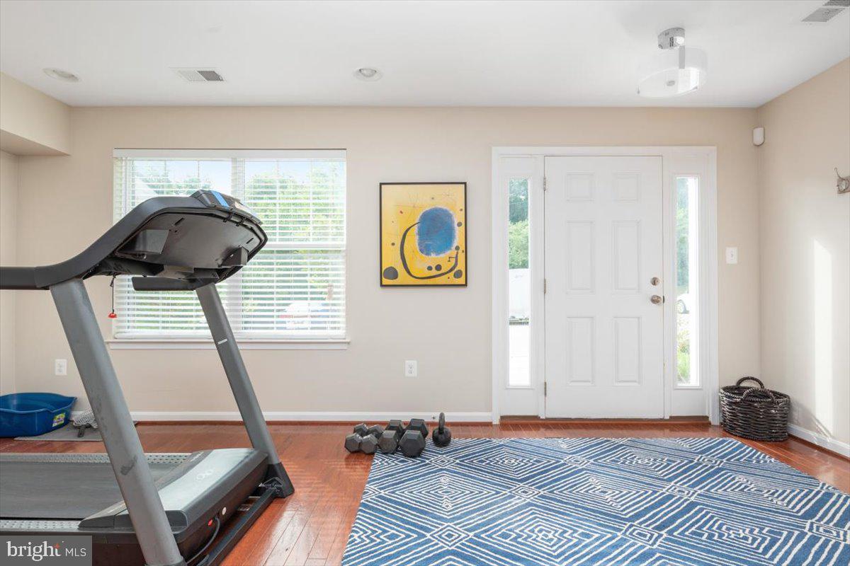 7928 Silver Oak Road Hanover, MD 21076 - Photo 24 of 31